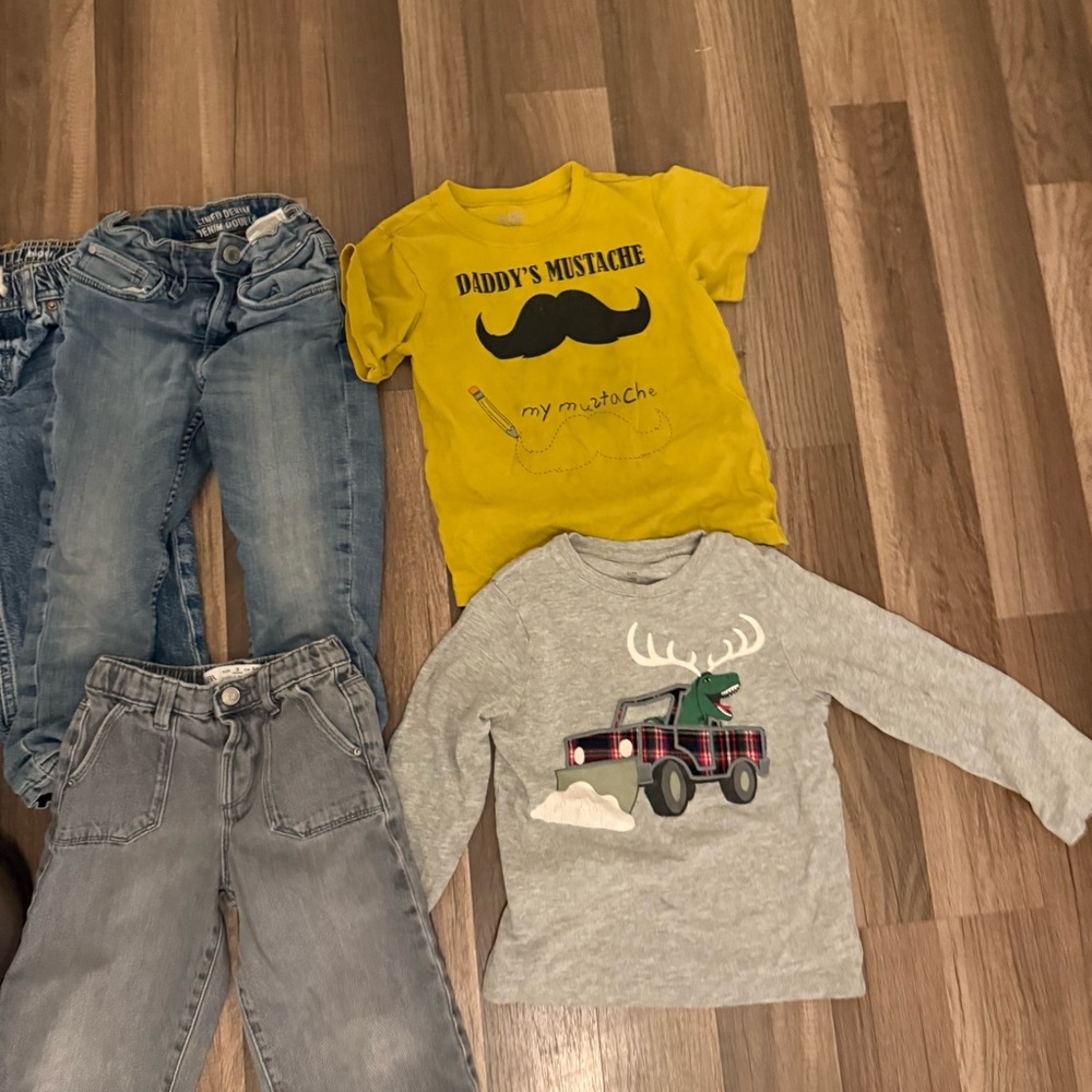 GAP Kids Blue and Gray Jeans Collection - Picture 3 of 10